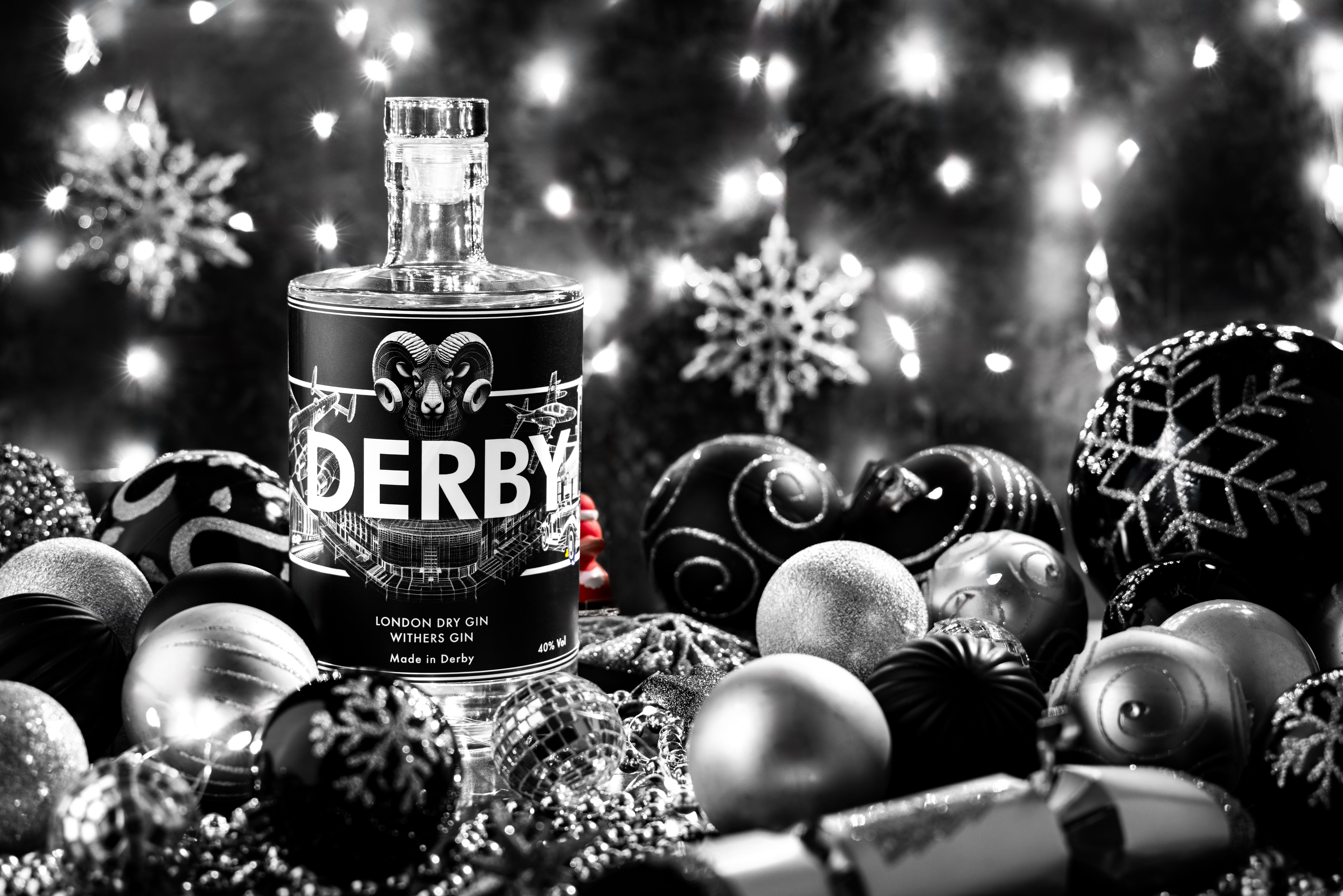 Derby Dry Gin from Withers, photographed by JaxMore Food and Drink Photography, in their Derby studio.