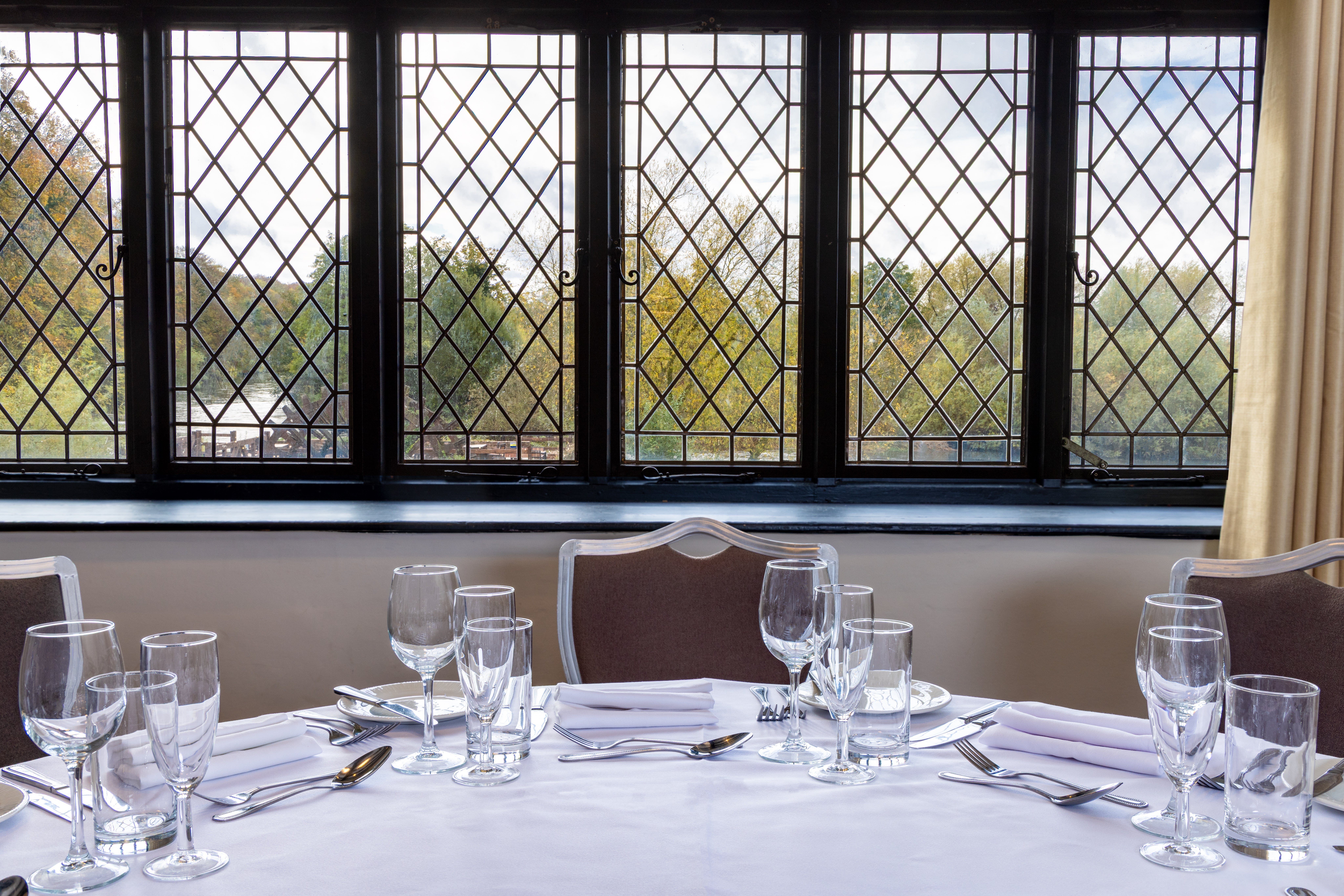 The Priest House Hotel Riverside Suite Table, Photographed by JaxMore Creative Photography.